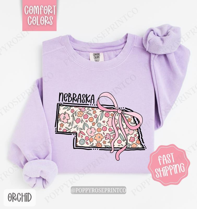 Nebraska Floral Comfort Colors Sweatshirt, Nebraska Sweatshirt, Cute Bow Nebraska Sweatshirt Shirt Hoodie | PrintMintTees.com