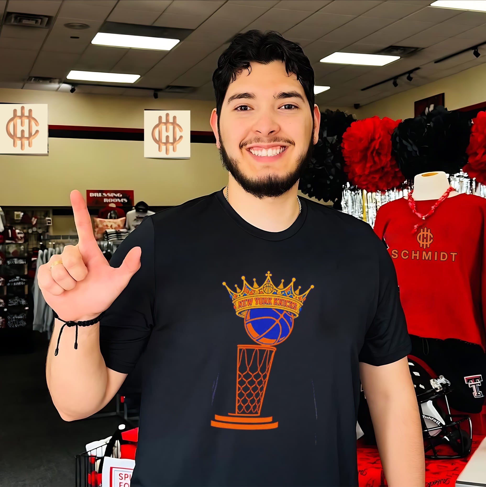 New York Knicks 2026 NBA Champions Exclusive Trophy Crown shirt