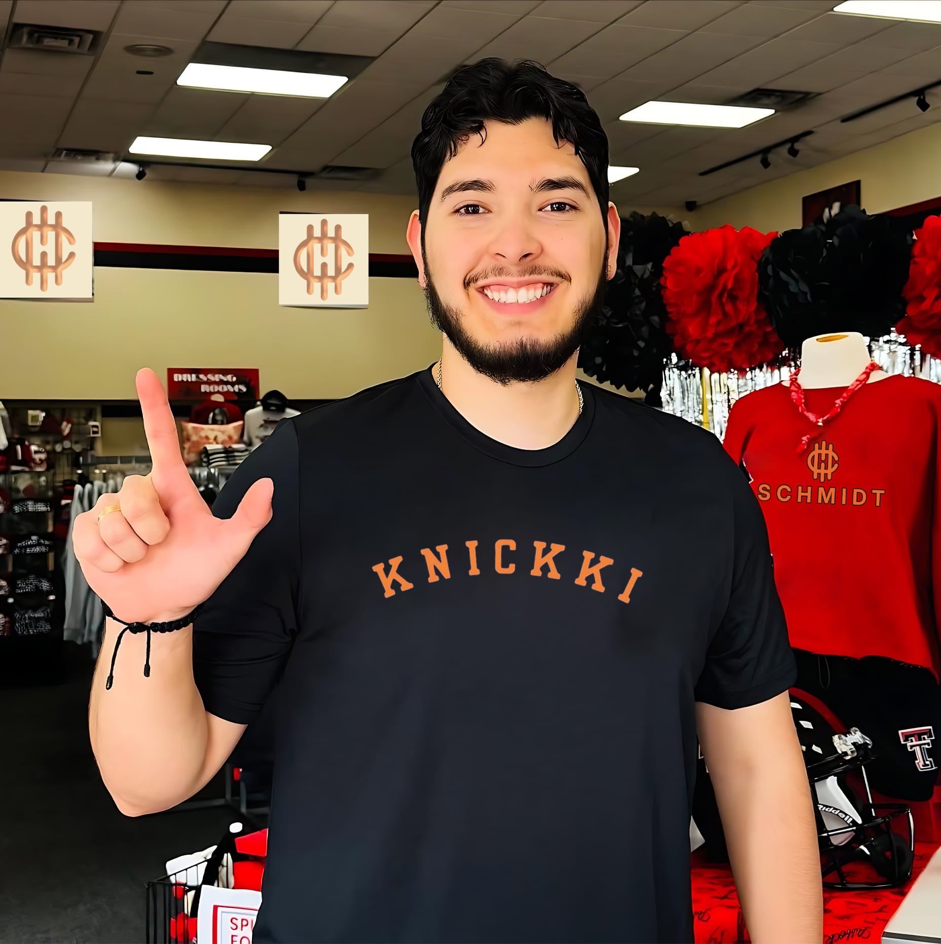 New York Knicks Knickki Shirt