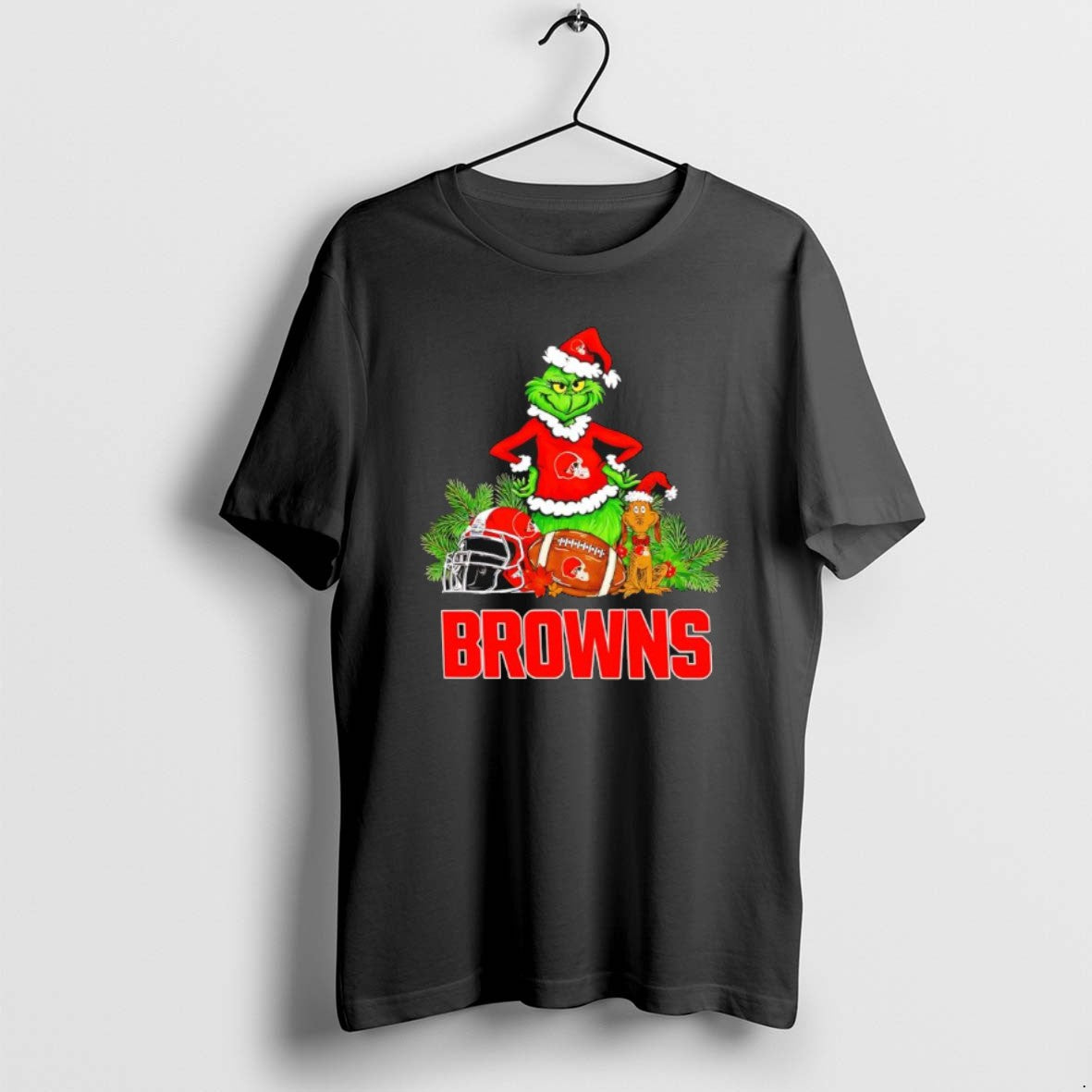 Official The Grinch And Max Cleveland Browns Christmas Helmet Items T-Shirts, Hoodie, Sweatshirt | PrintMintTees.com