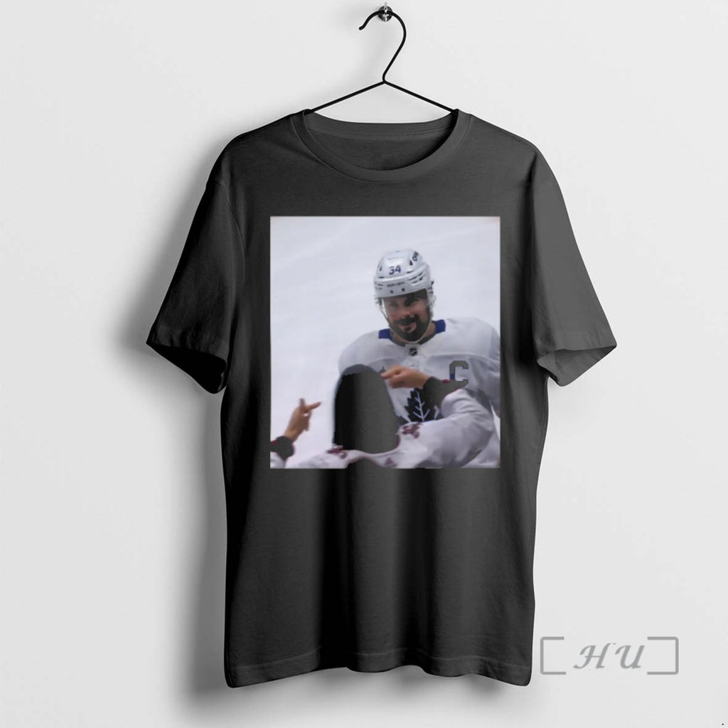 Officials Auston Matthews Smirks At The Avs Fans Premium T Shirts Sweater Hoodie 1 Sweatshirt | PrintMintTees.com