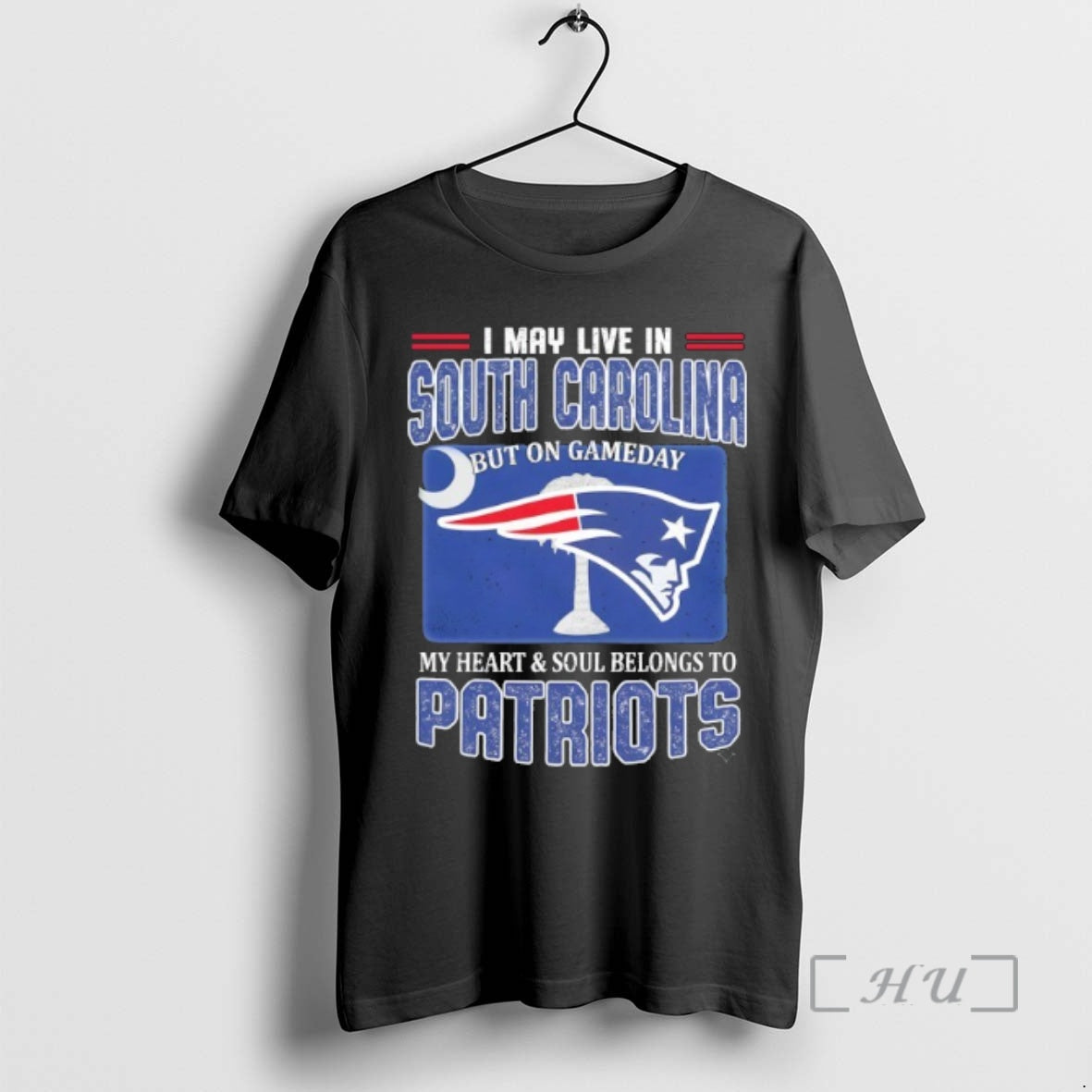 Officials I May Live In South Carolina But On Gameday Flag My Heart Soul Belong T-Shirts, Hoodie, Sweatshirt