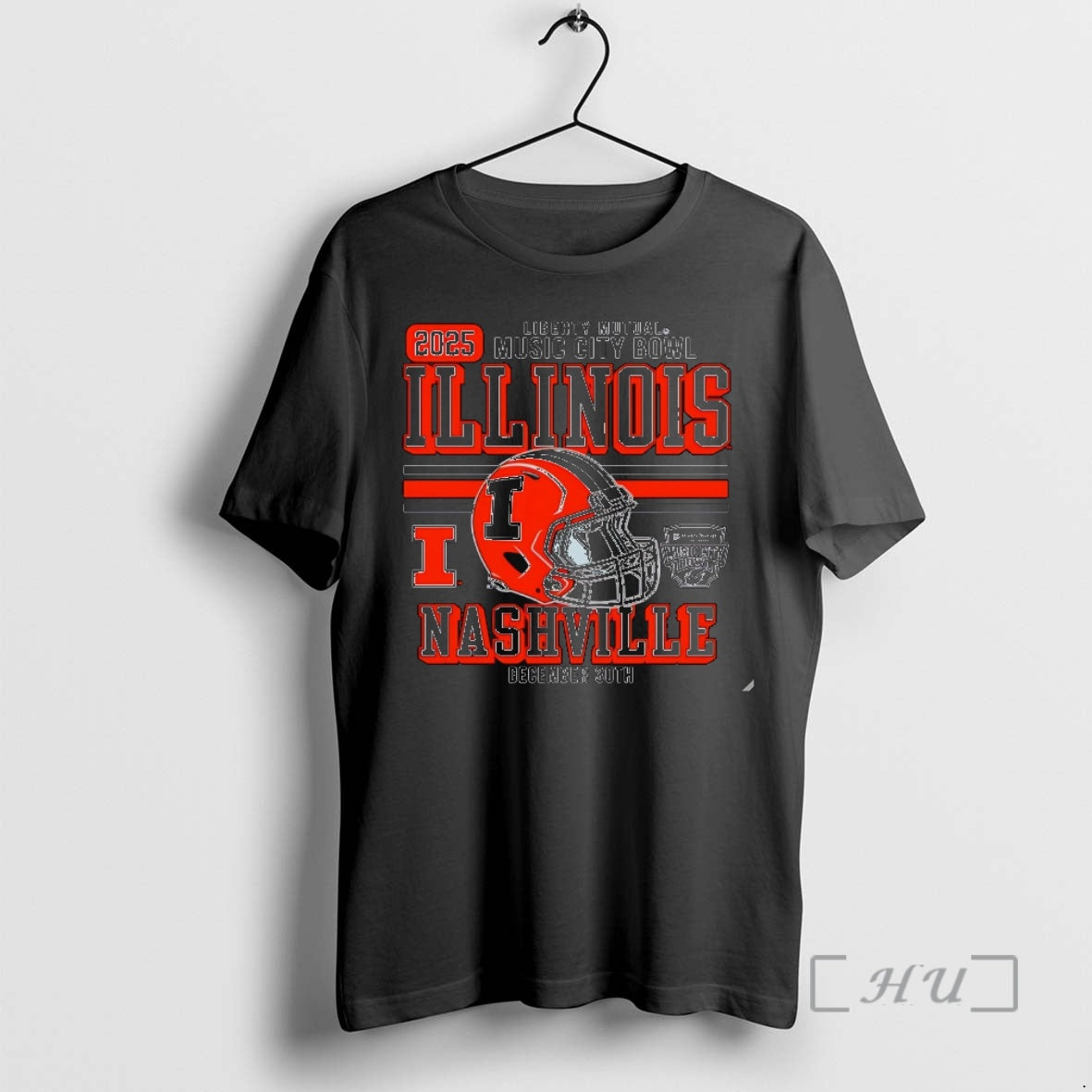 Officials Illinois Football 2025 Music City Bowl Helmet Christmas T-Shirts, Hoodie, Sweatshirt | PrintMintTees.com