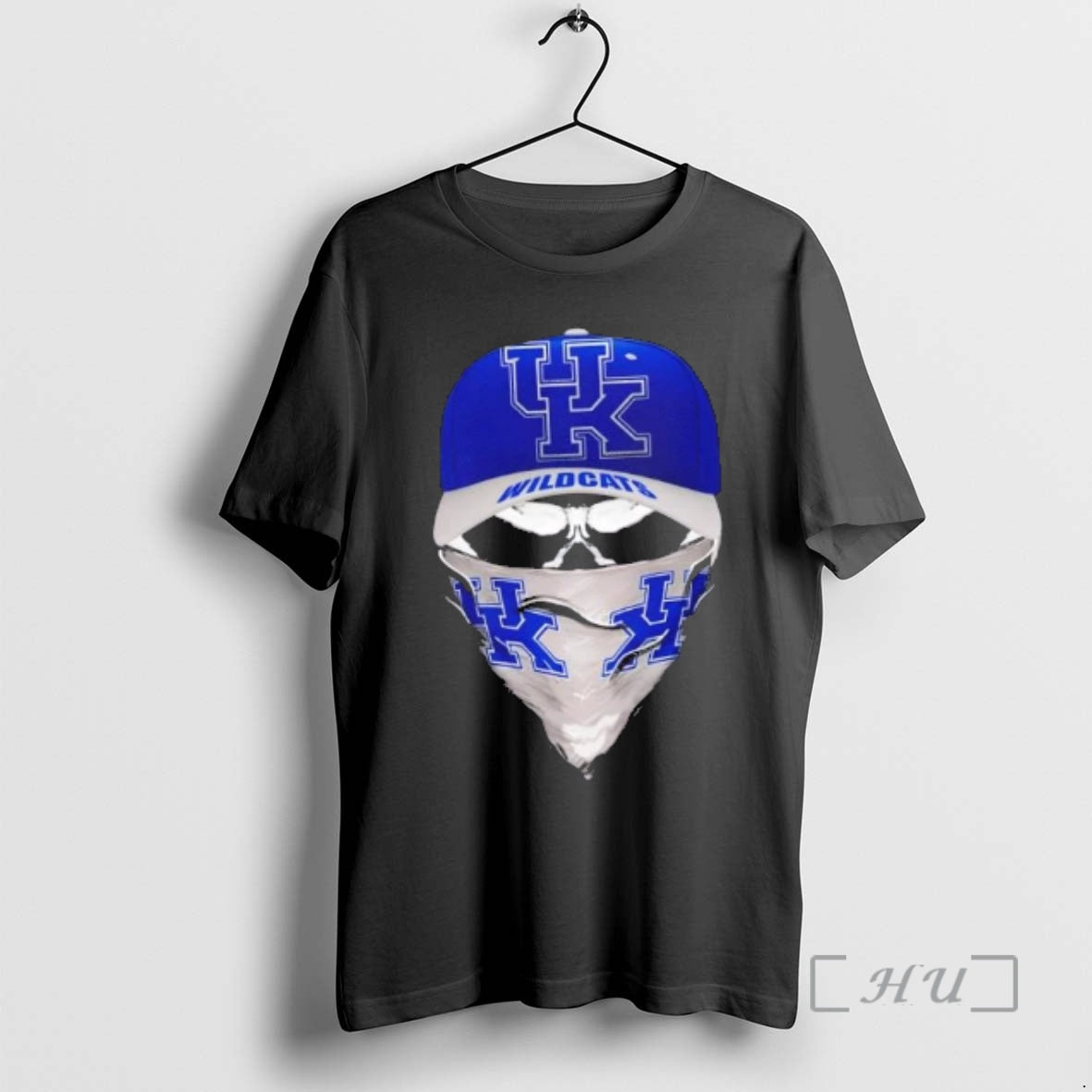 Officials Outlaw Skull Gang Wearing A Cap X Kentucky Wildcats T-Shirts, Hoodie, Sweatshirt | PrintMintTees.com