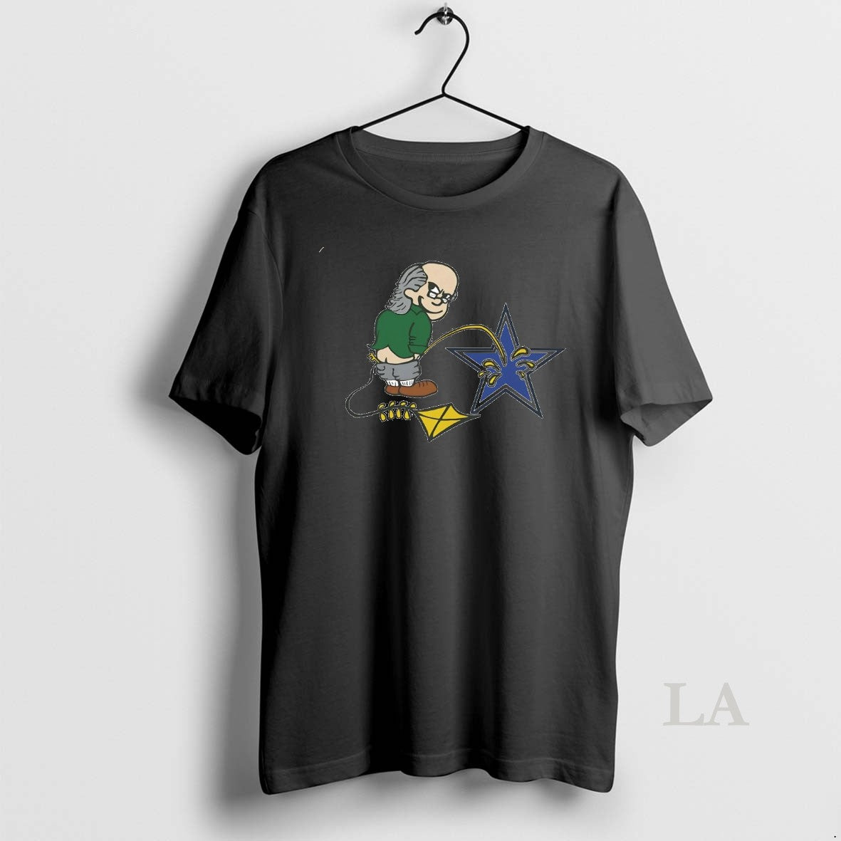 Original Ben Franklin Whizzing On The Dallas Cowboys T-Shirts, Hoodie, Sweatshirt | PrintMintTees.com