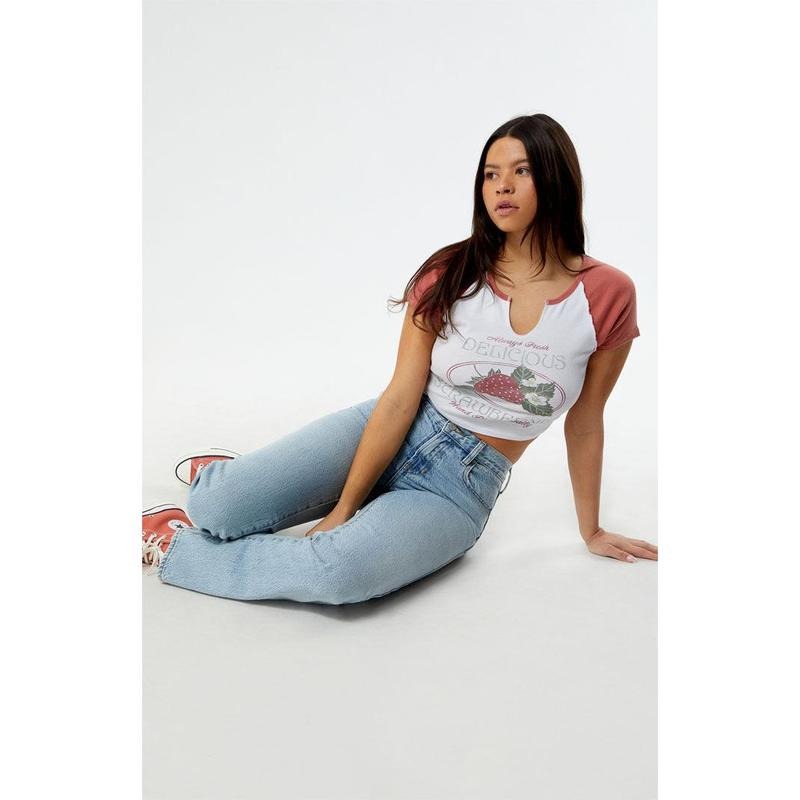 PacSun Women's Delicious Strawberries Raglan T-Shirt Hoodie Sweatshirt | PrintMintTees.com
