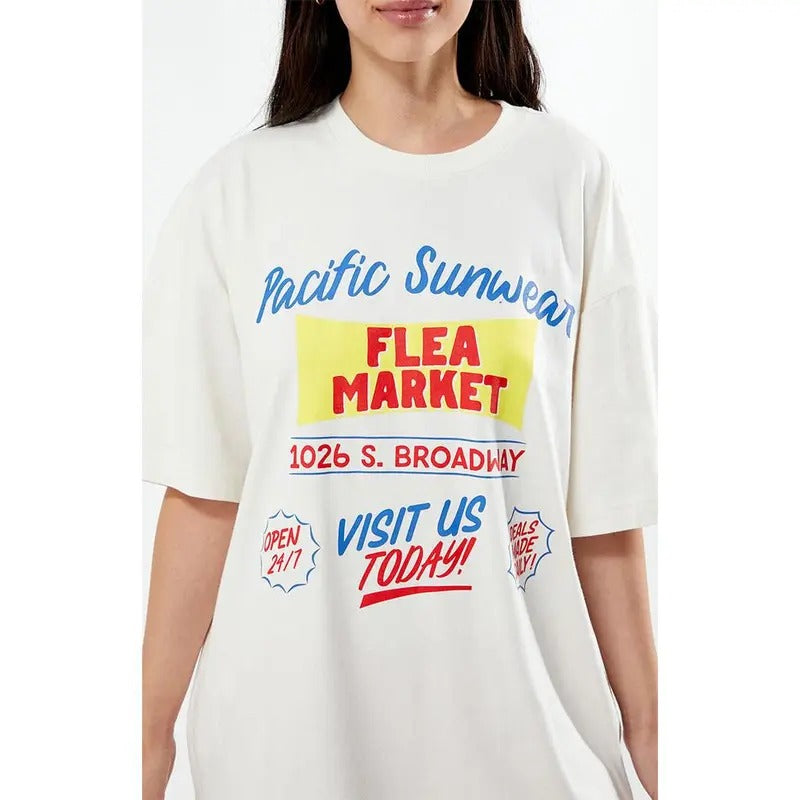 PacSun Women's Pacific Sunwear Flea Market Oversized T-Shirt Hoodie, Sweatshirt | PrintMintTees.com
