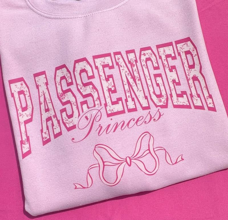 Passenger Princess Comfort Colors T-Shirt Hoodie, Sweatshirt | PrintMintTees.com
