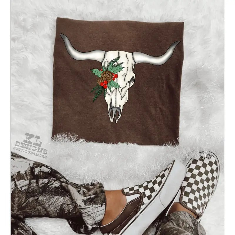 Pinecone Cow Skull Sweatshirt, western clothing hoodies, western outfits women, western tops T-Shirts | PrintMintTees.com