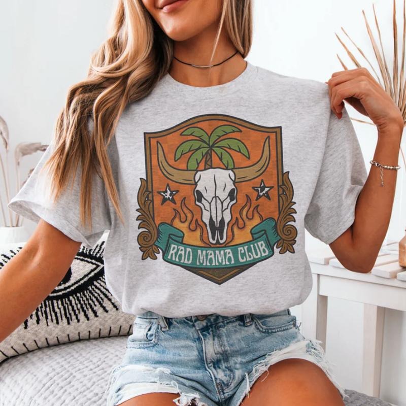 Rad Mama Beach Bull Club shirt, vintage crewneck sweatshirts, western outfit women, cowgirl outfits, western clothing...