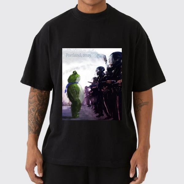 Resist Portland Frog Shirt, I Stand With Frog Shirt, Artistic Protest Graphic Tee Hoodie Sweatshirt | PrintMintTees.com