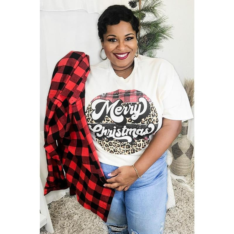 Retro Cheetah Merry Christmas T-Shirt Hoodie Sweatshirt | PrintMintTees.com