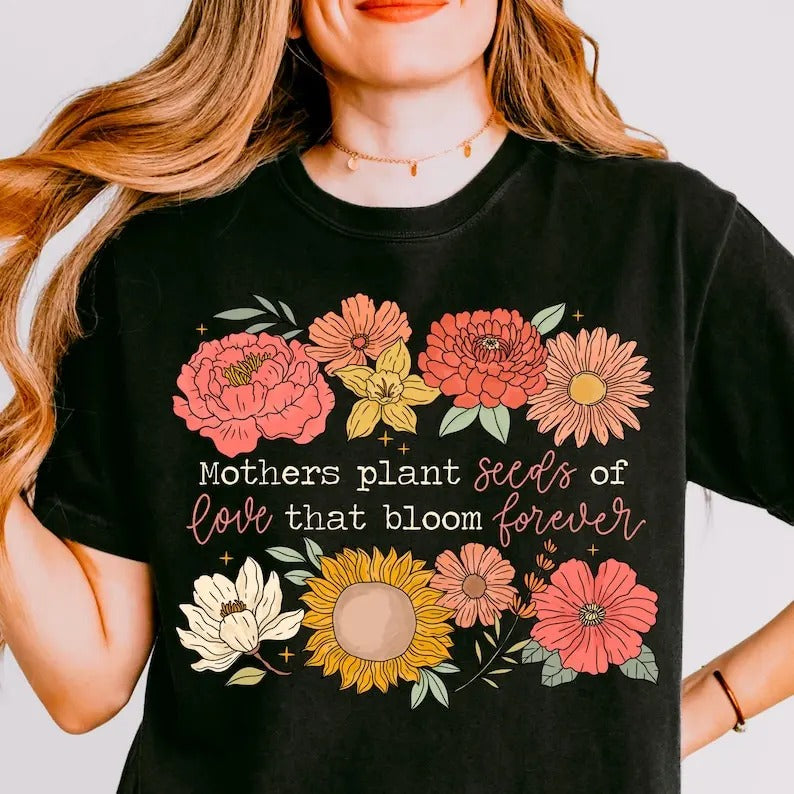 Retro Floral Mama Quote Tshirt, She Is Mom Tee, Floral Mom, Mothers Day Shirt, Trendy T-Shirt Hoodie Sweatshirt