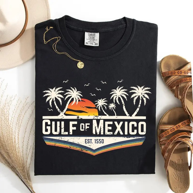 Retro Gulf Of Mexico, Vintage, Established 1550, Birds, Beach, Palm Trees Tshirt, Women's Comfort Colors Tee Hoodie...