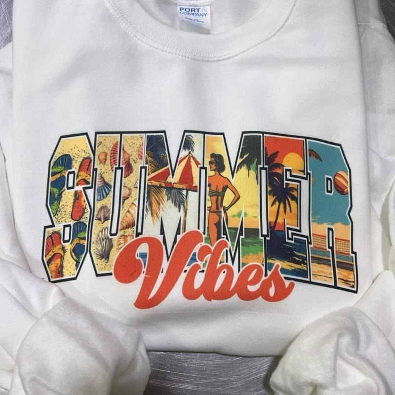 Retro Summer Vibes Graphic Sweatshirt Beach Vibes Summer Vintage Pullover Casual Summer Women's Shirt Unisex Ocean...
