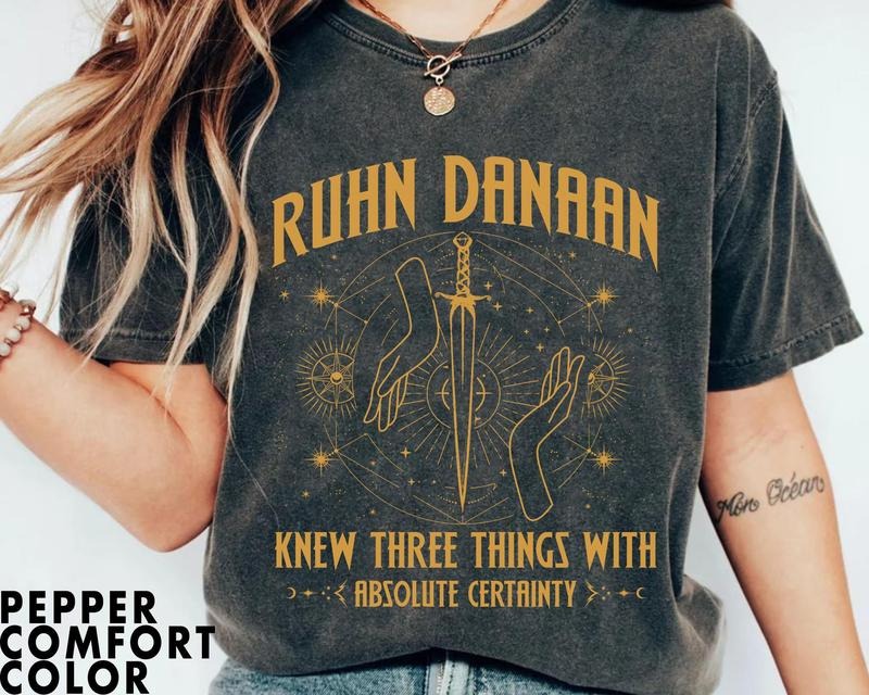 Ruhn Danaan Knew Three Things T-Shirt, Crescent City T-shirt, Valbaran Fae Crown Prince, Reading Shirt, Bookworm Bookish...