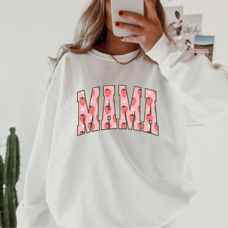 STRAWBERRY MAMA #1 Crewneck, Retro Cotton, Crewneck Fashion Fit Sleeve Comfortable Cute, CASUAL COTTON CREWNECK HOODIE,...