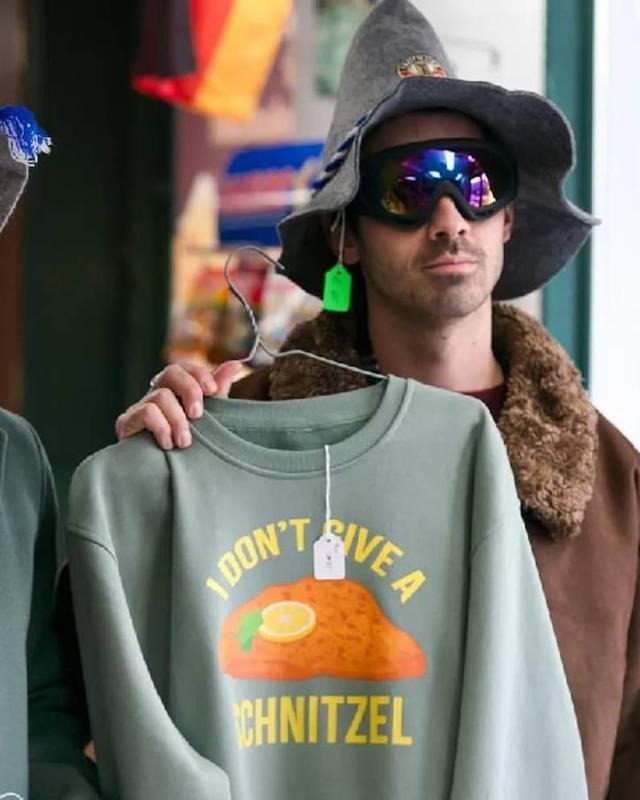 [ Sale Up To 40%] I Don't Give A Schnitzel Sweatshirt - as seen in A Very Jonas Christmas Shirt Hoodie | PrintMintTees.com