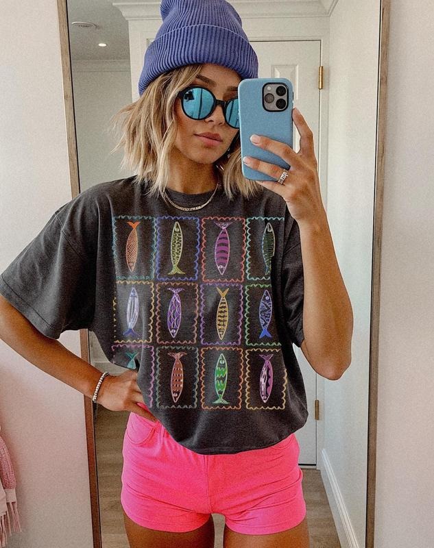 Sardines Tin Fish 90s Shirt Tomato Girl Tee Ocean Trendy Graphic Tshirt Summer Coastal Grandma Fisherman Aesthetic...