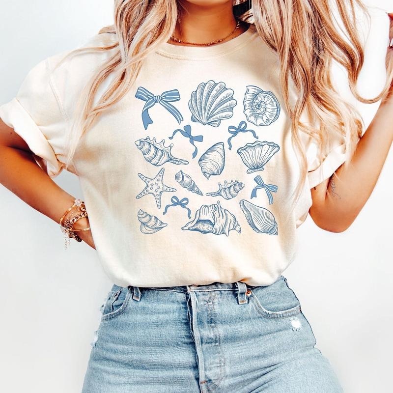 SeaShell Shirt, Retro Summer Shirt, Summer Beach Shirt, Beach Shirt, Coquette Bow Shirt, Coquette SeaShell Tee Hoodie...