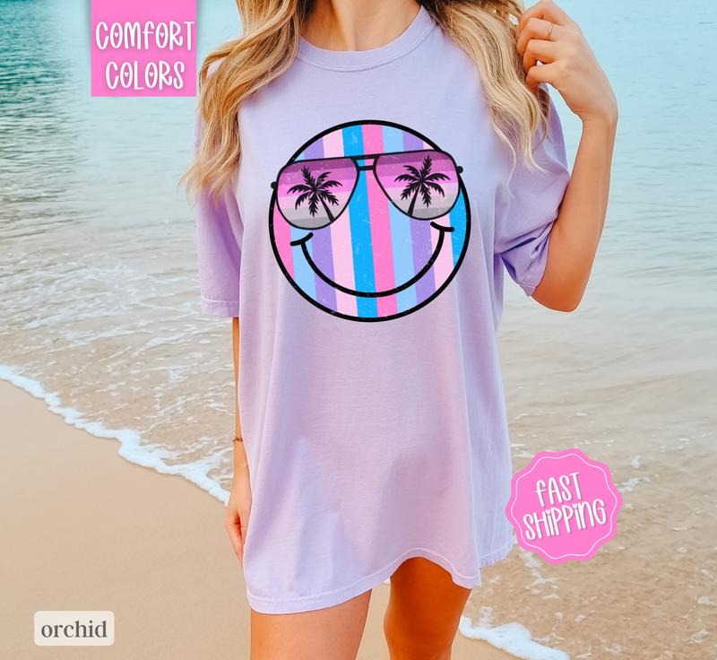Smile Beach Shirt Comfort Colors, Cute Summer Shirt, Oversized Beach Tee, Swimsuit Cover Up Tee Hoodie, Sweatshirt