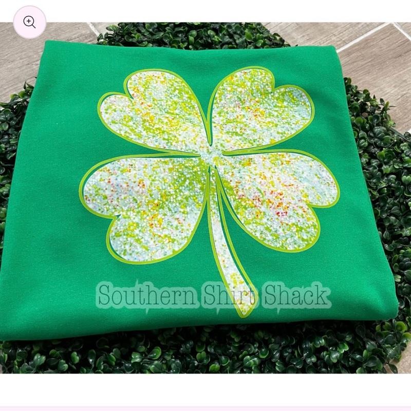 Sparkly Shamrock Sweatshirt | Kelly Green Sweatshirt Shirt Hoodie | PrintMintTees.com