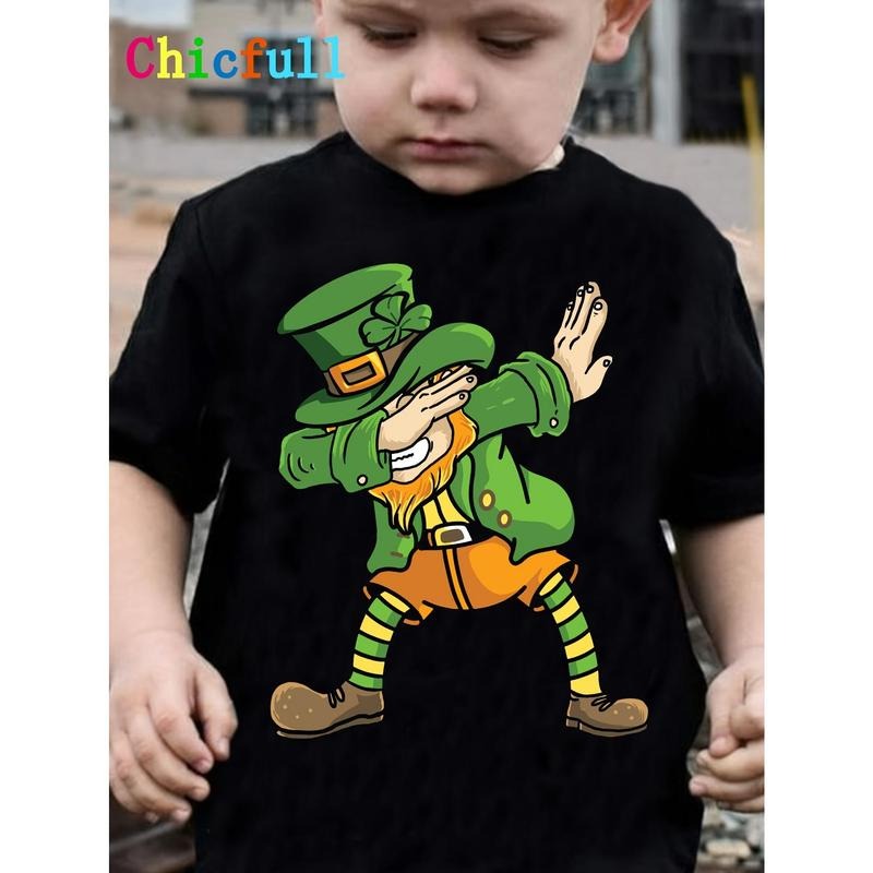 St. Patricks Day Retro Clover Smiley SWeatshirt Womenswear Hoodie Shirt | PrintMintTees.com
