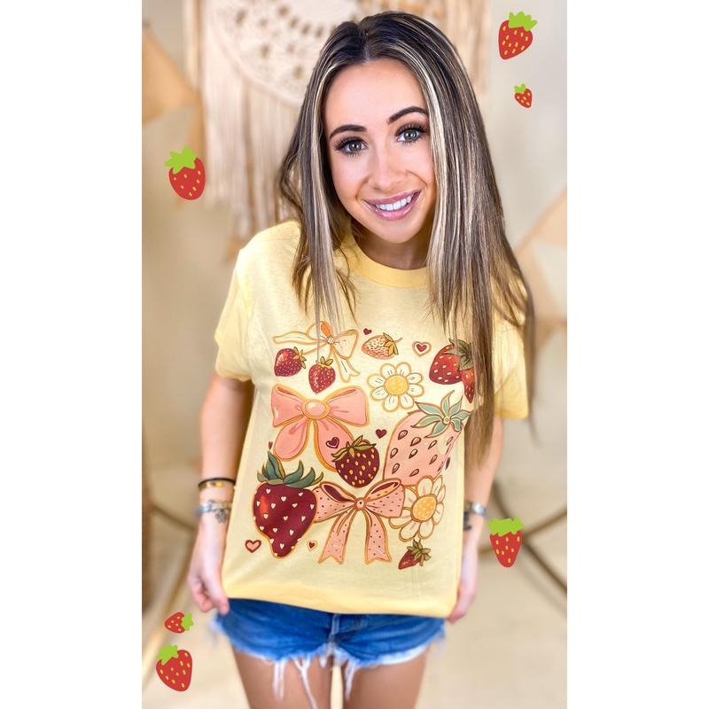 Strawberry Bows Graphic T-Shirt Hoodie Sweatshirt | PrintMintTees.com