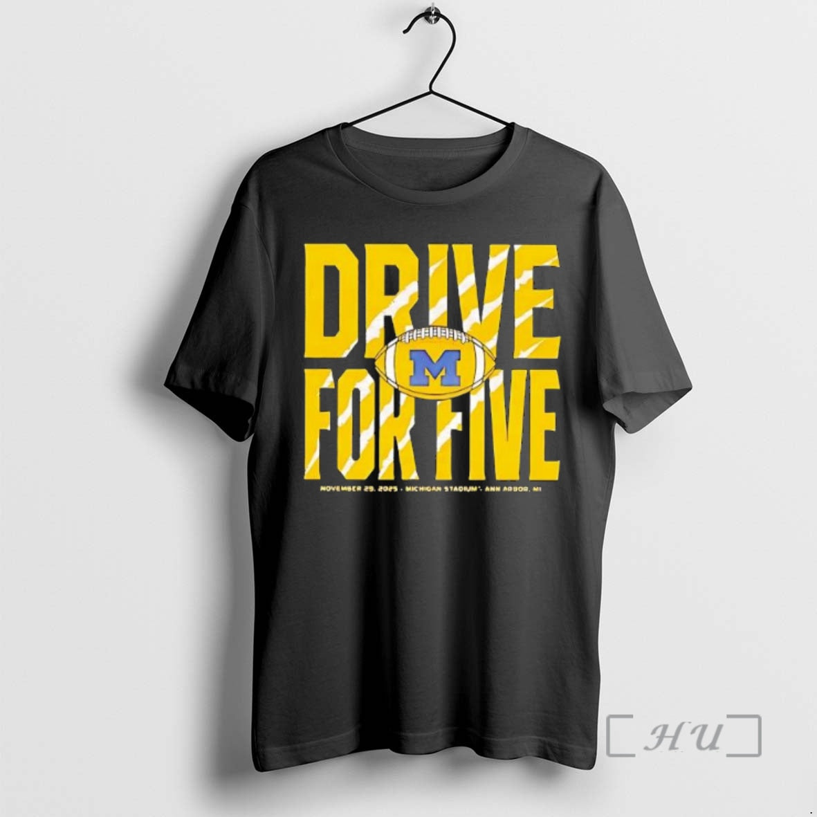 Trending Michigan Wolverines Drive For Five 2025 T-Shirts, Hoodie, Sweatshirt | PrintMintTees.com