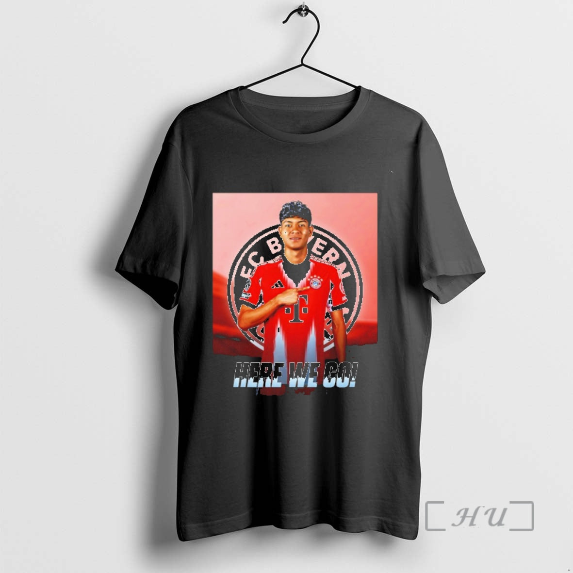 Trending Virgilio Olaya To Bayern Munich Here We Go T-Shirts, Hoodie, Sweatshirt | PrintMintTees.com