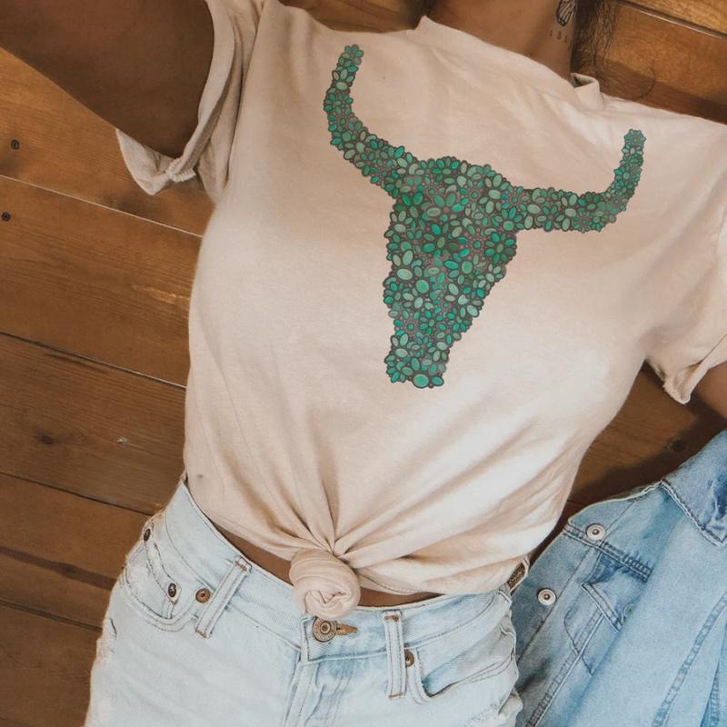 Turquoise Cluster Bull Skull t-shirt, vintage crewneck sweatshirts, western outfit women, cowgirl outfits, western...