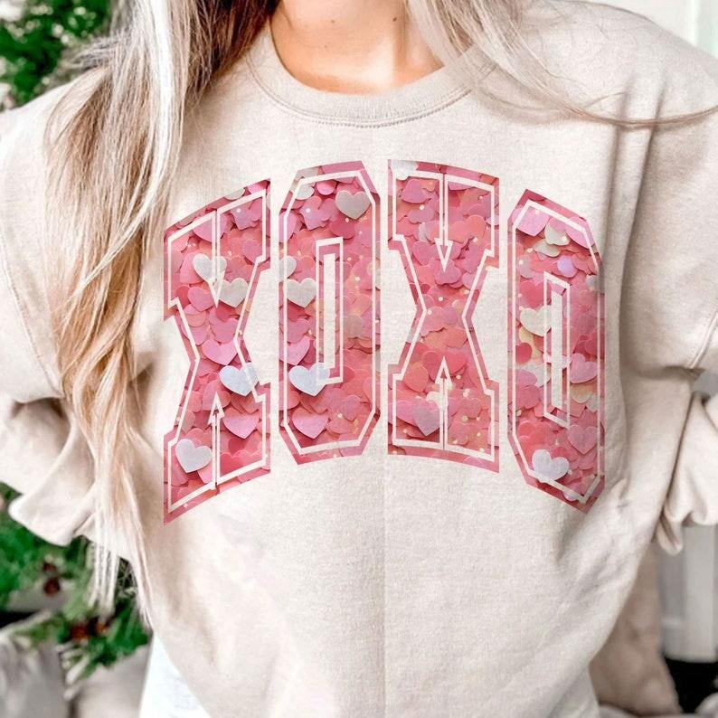 Valentines Day Sweatshirt, XOXO Sweatshirt, Cute Valentine  Valentines Day Gift, Love Sweatshirt Shirt Hoodie