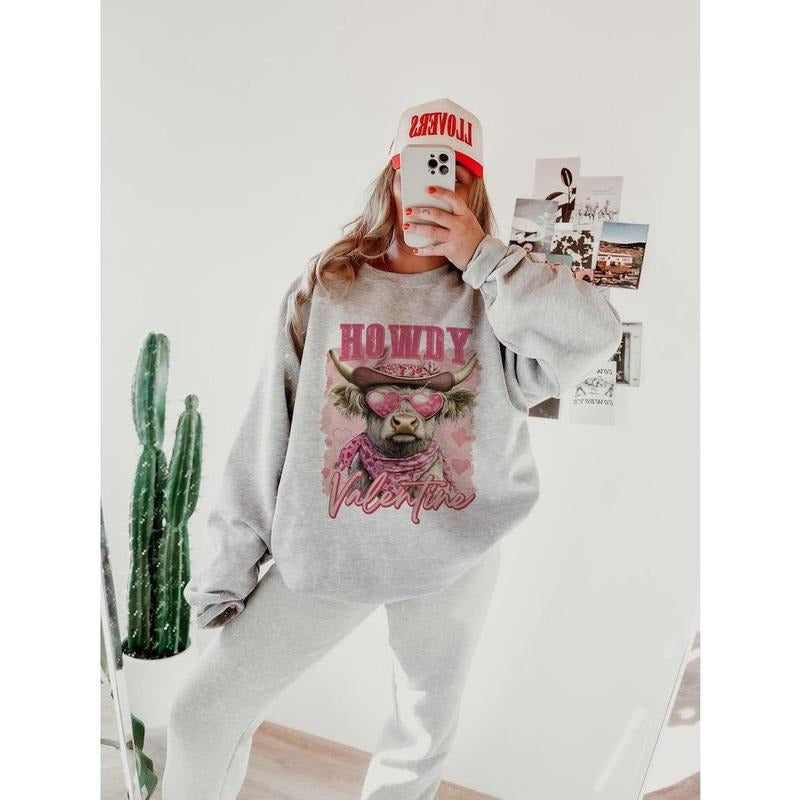 Valentines Highland Cow | Howdy Coquette Sweatshirt | Valentine Bow Crewneck Shirt Hoodie | PrintMintTees.com