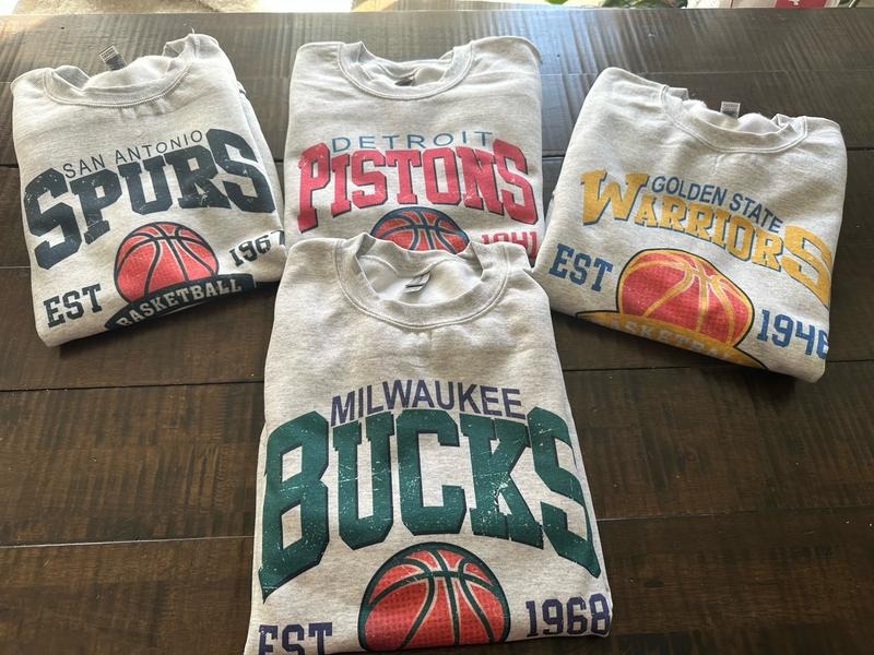 Vintage Basketball Sweatshirt Shirt Hoodie | PrintMintTees.com
