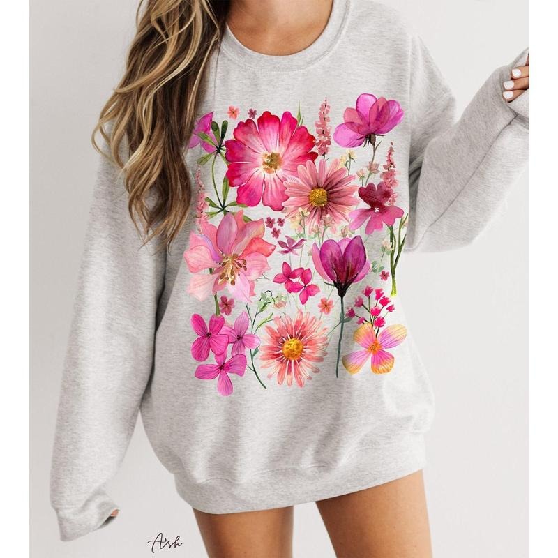 Vintage Pressed Flowers Sweatshirt, Boho Cottagecore Crewneck, Pastel Botanical Floral Pullover, Fairycore Oversized...