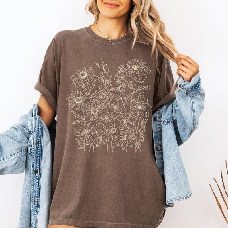 Vintage Wildflowers, Summer, Flowers, Minimalist, Comfort Colors T-Shirt, Women's Comfort Colors Tee Hoodie, Sweatshirt