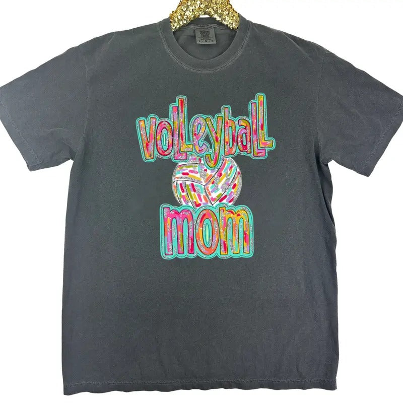 Volleyball Brushstroke Mom Comfort Colors T-Shirt Hoodie, Sweatshirt | PrintMintTees.com