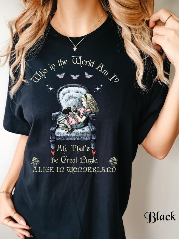Who in the World Am I, Vintage Alice in Wonderland T-Shirt, Alice in Wonderland Shirt, Lewis Carroll, Alice in Wonderland...
