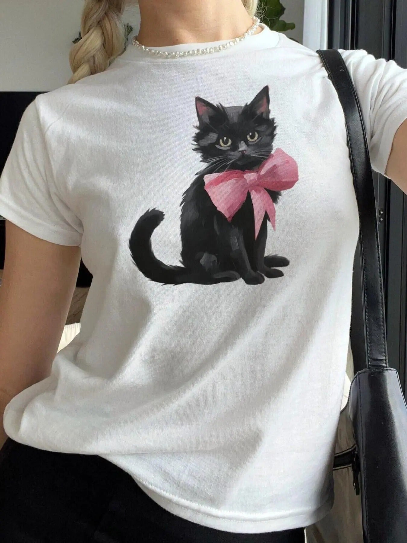 Women's Black Cat Print Tee, Casual Short Sleeve Round Neck T-shirt for Summer, Ladies Clothes for Daily Wear Hoodie...