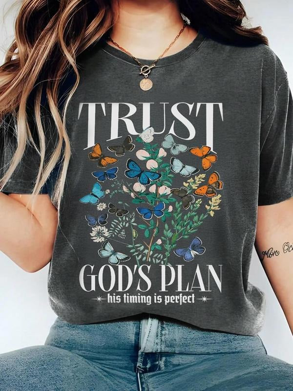 Women's Butterfly & Letter Print Round Neck Graphic Tee, Vintage Trendy Casual Short Sleeve T-shirt for Daily Wear,...