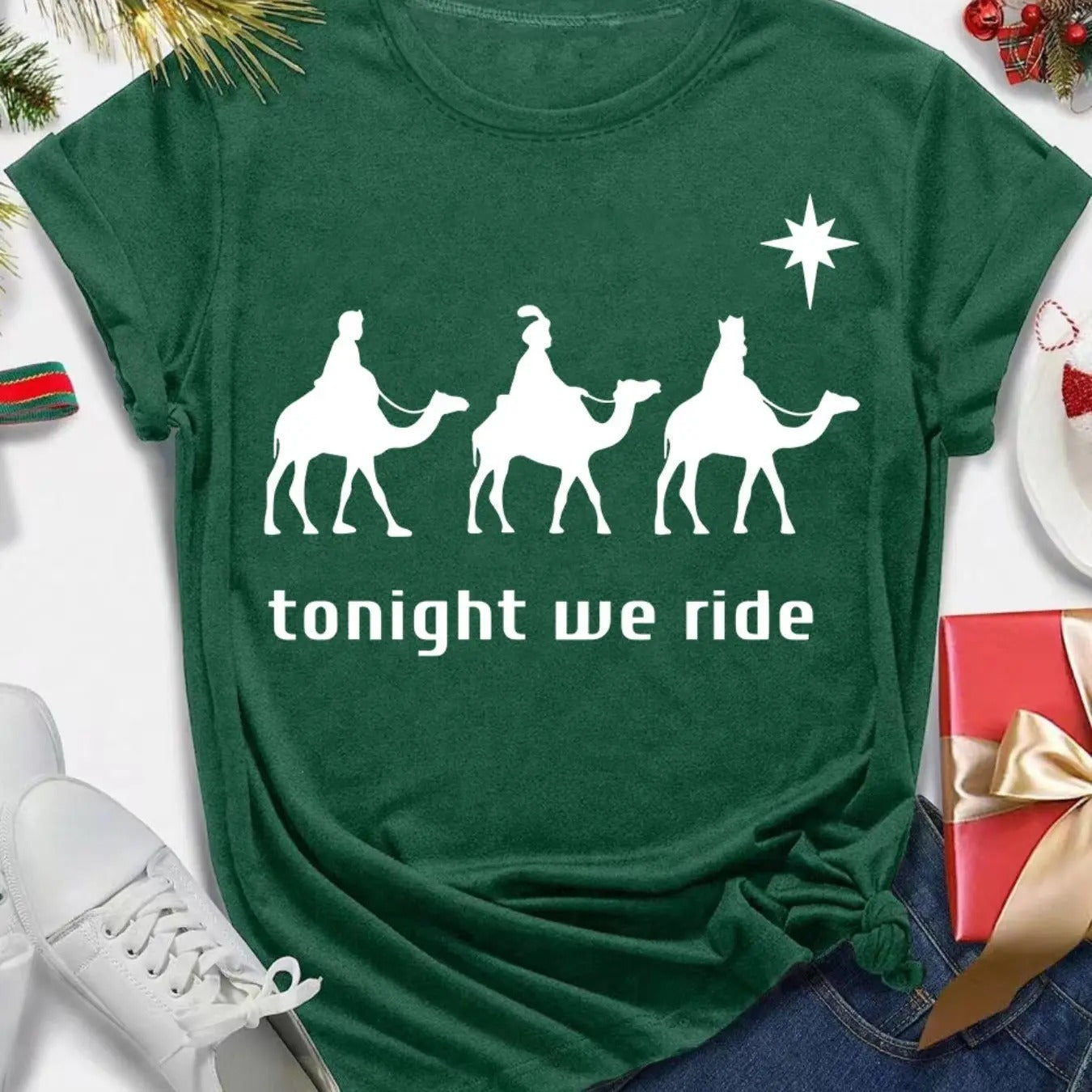 Women's Camel & Letter Print Round Neck Tee, Casual Short Sleeve Crew Neck T-shirt for All Seasons, Fashion Women's Top...