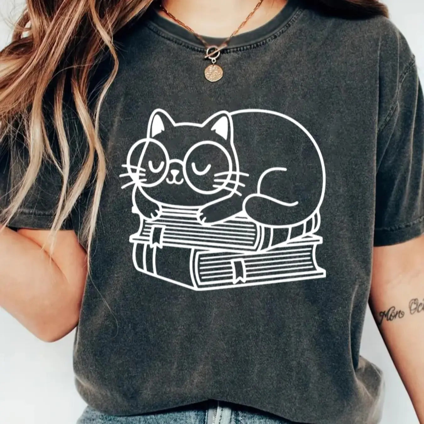 Women's Cat & Book Print Round Neck Tee, Trendy Casual Drop Shoulder Short Sleeve T-shirt for Daily Wear, Ladies All...