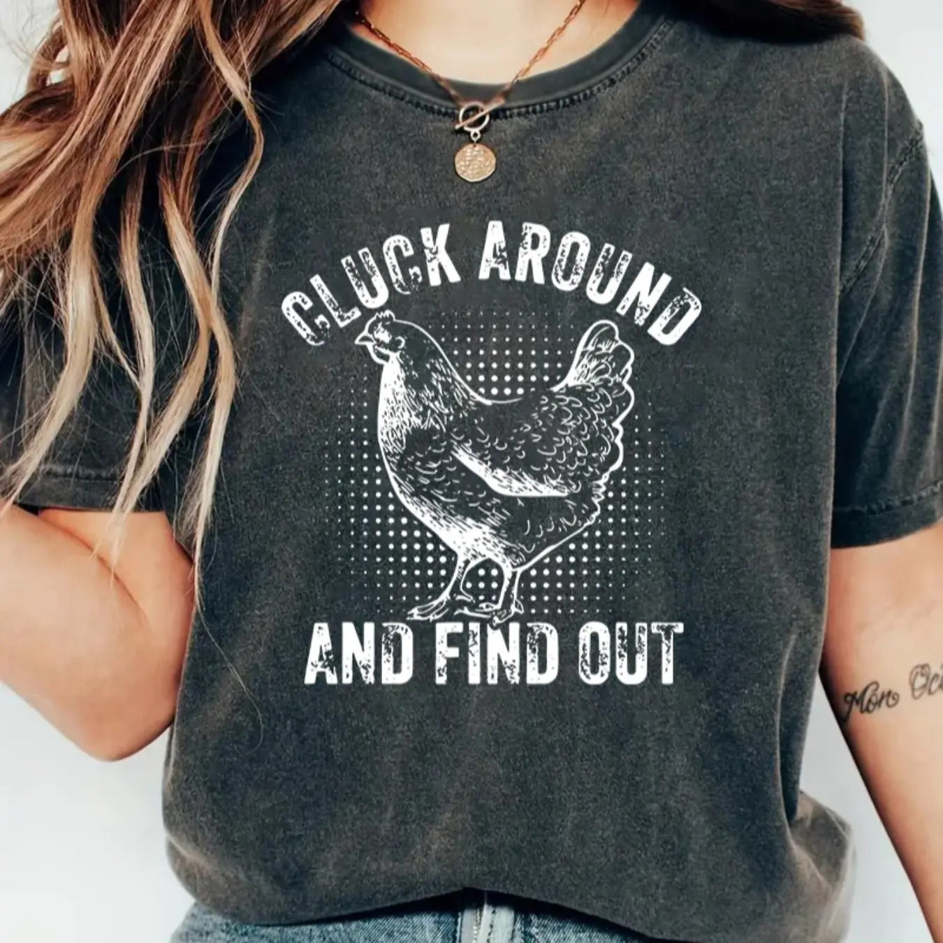 Women's Chicken & Letter Print Round Neck Tee, Casual Funny Graphic Short Sleeve T-shirt for Daily Wear, Ladies Clothes...