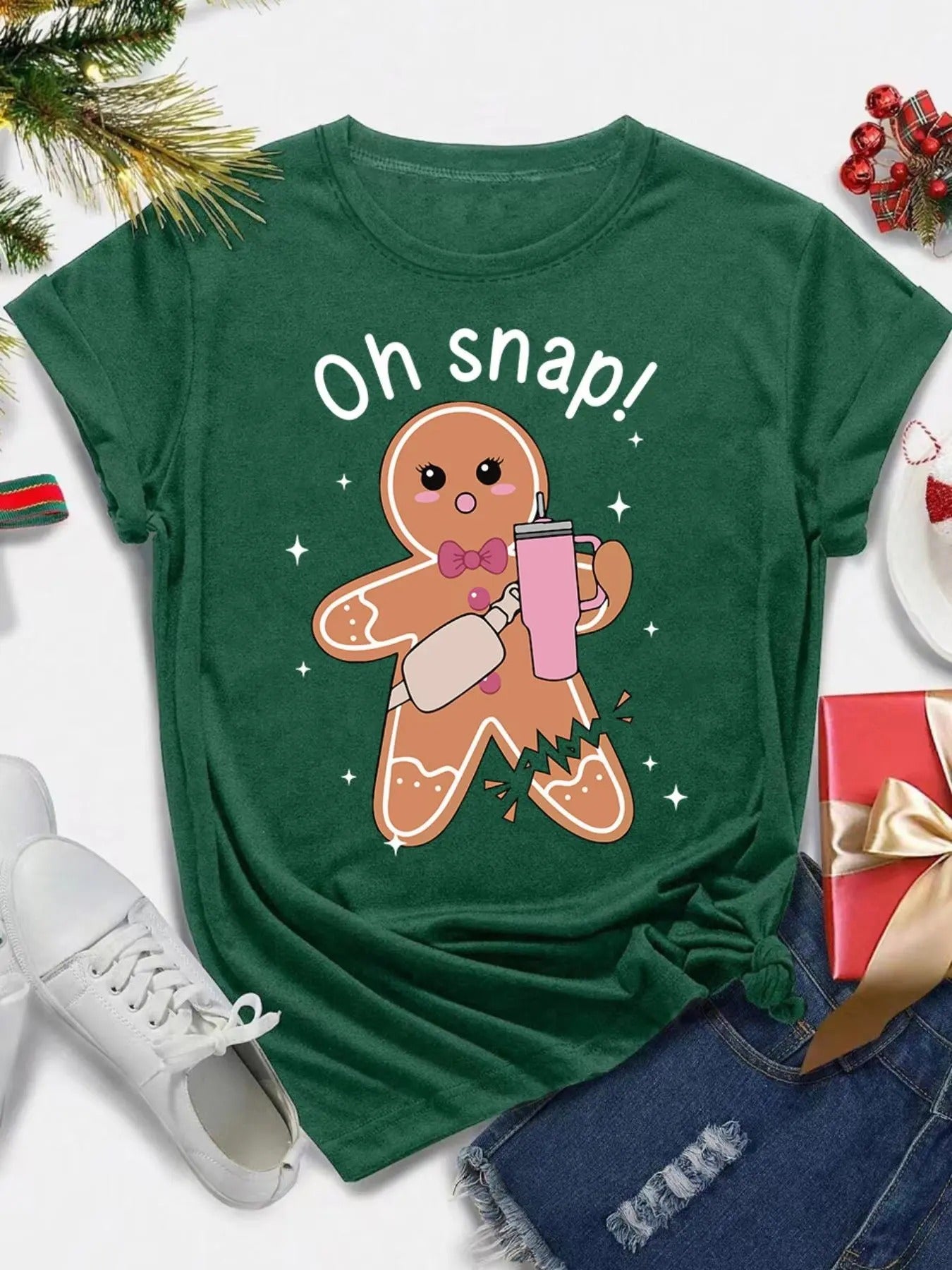 Women's Christmas Cartoon Gingerbread Man & Letter Print Round Neck Tee, Casual Short Sleeve Crew Neck T-shirt for All...