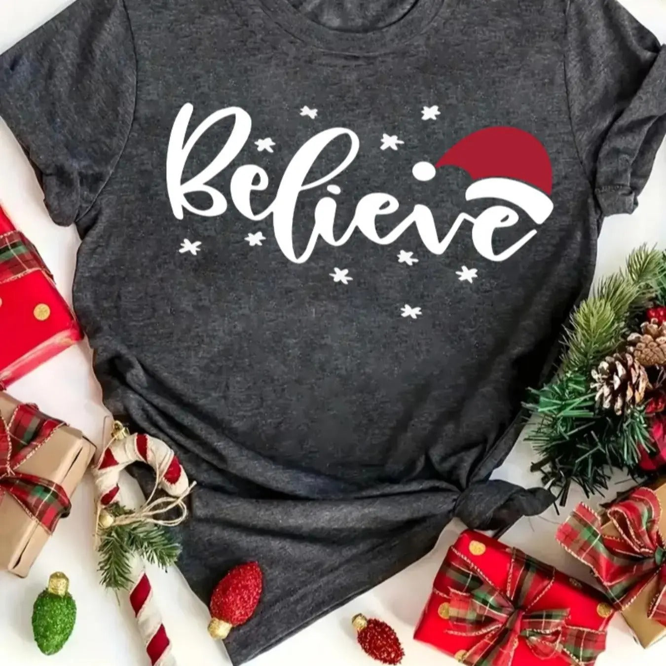 Women's Christmas Letter Print Round Neck Tee, Casual Short Sleeve Crew Neck T-Shirt for Summer, Fashion Women's Top for...