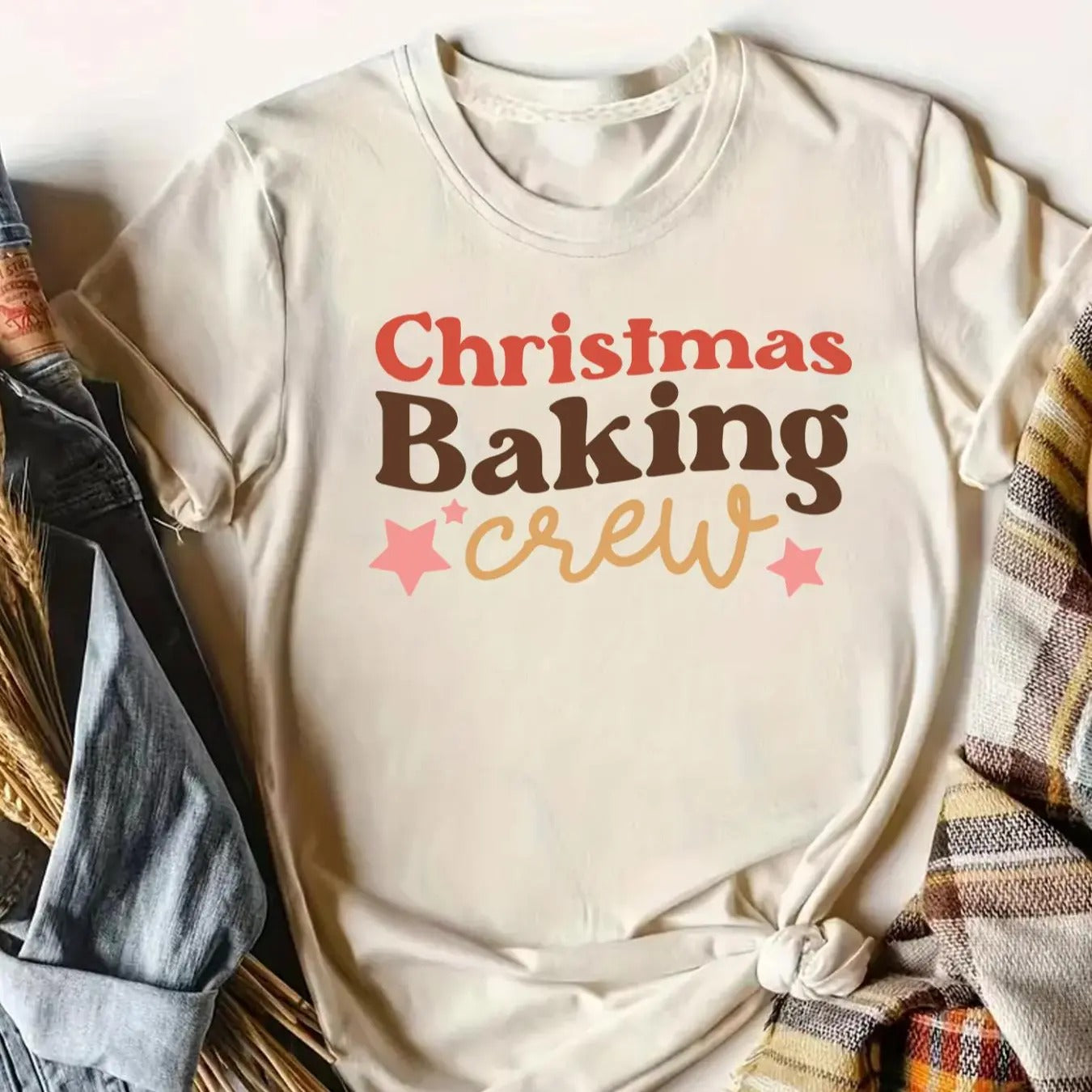 Women's Christmas Themed Letter Print Round Neck Tee, Casual Short Sleeve Crew Neck T-Shirt for Summer, Fashion Women's...