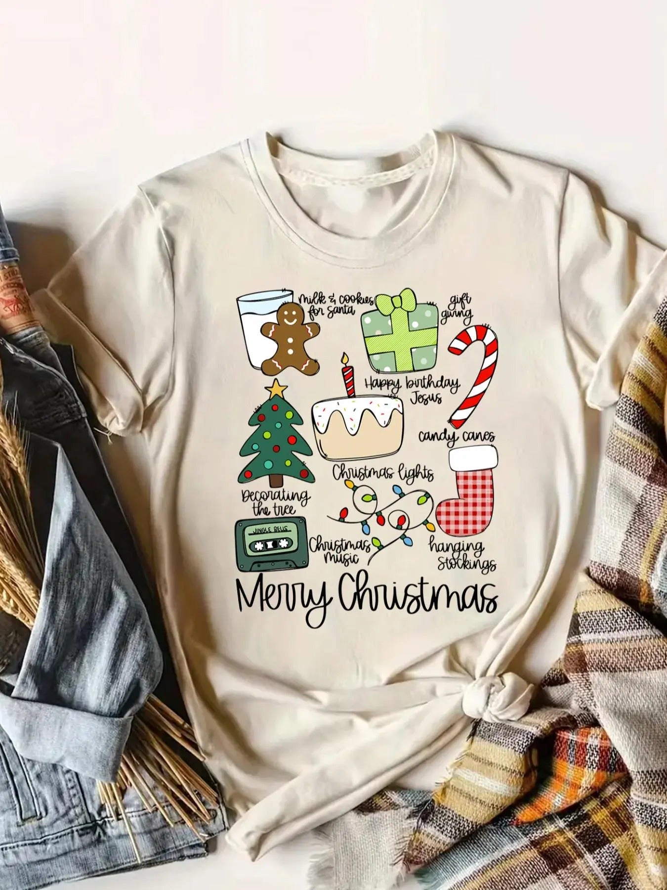 Women's Christmas Themed Round Neck Graphic Tee, Casual Merry Christmas Letter Print Short Sleeve T-shirt for Daily Wear,...