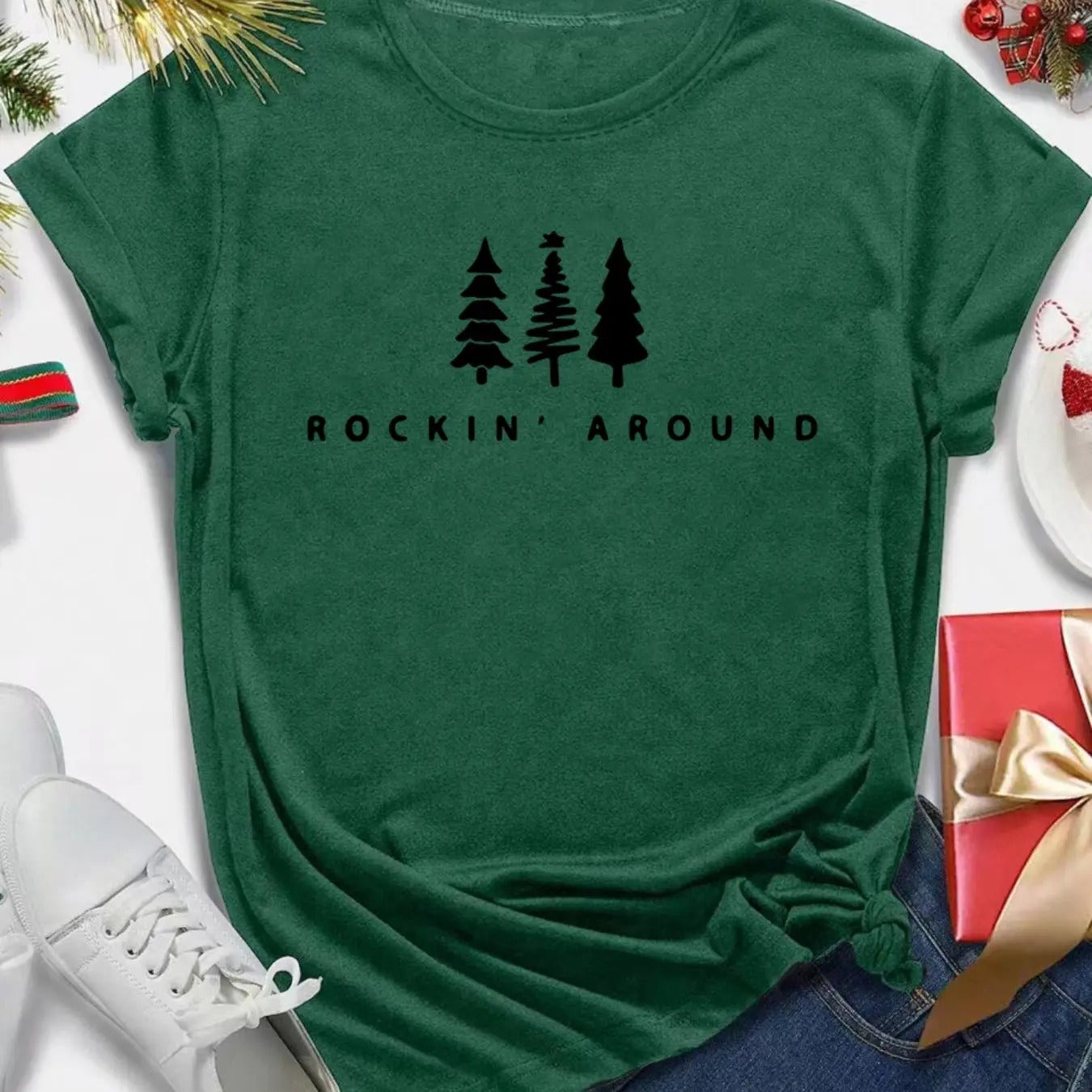 Women's Christmas Tree & Letter Print Round Neck Tee, Casual Short Sleeve Crew Neck T-Shirt for All Seasons, Fashion...