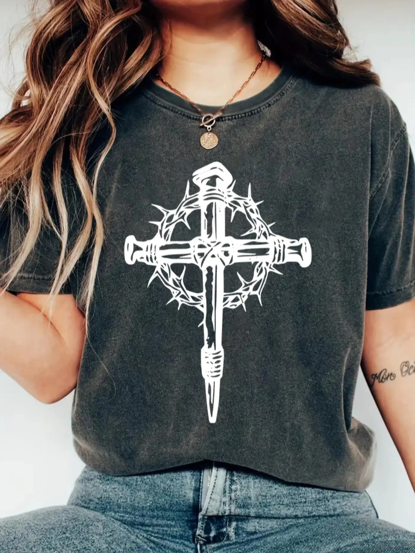 Women's Cross Print Round Neck Tee, Casual Short Sleeve T-shirt for Daily Wear, Ladies Clothes for All Seasons Hoodie...