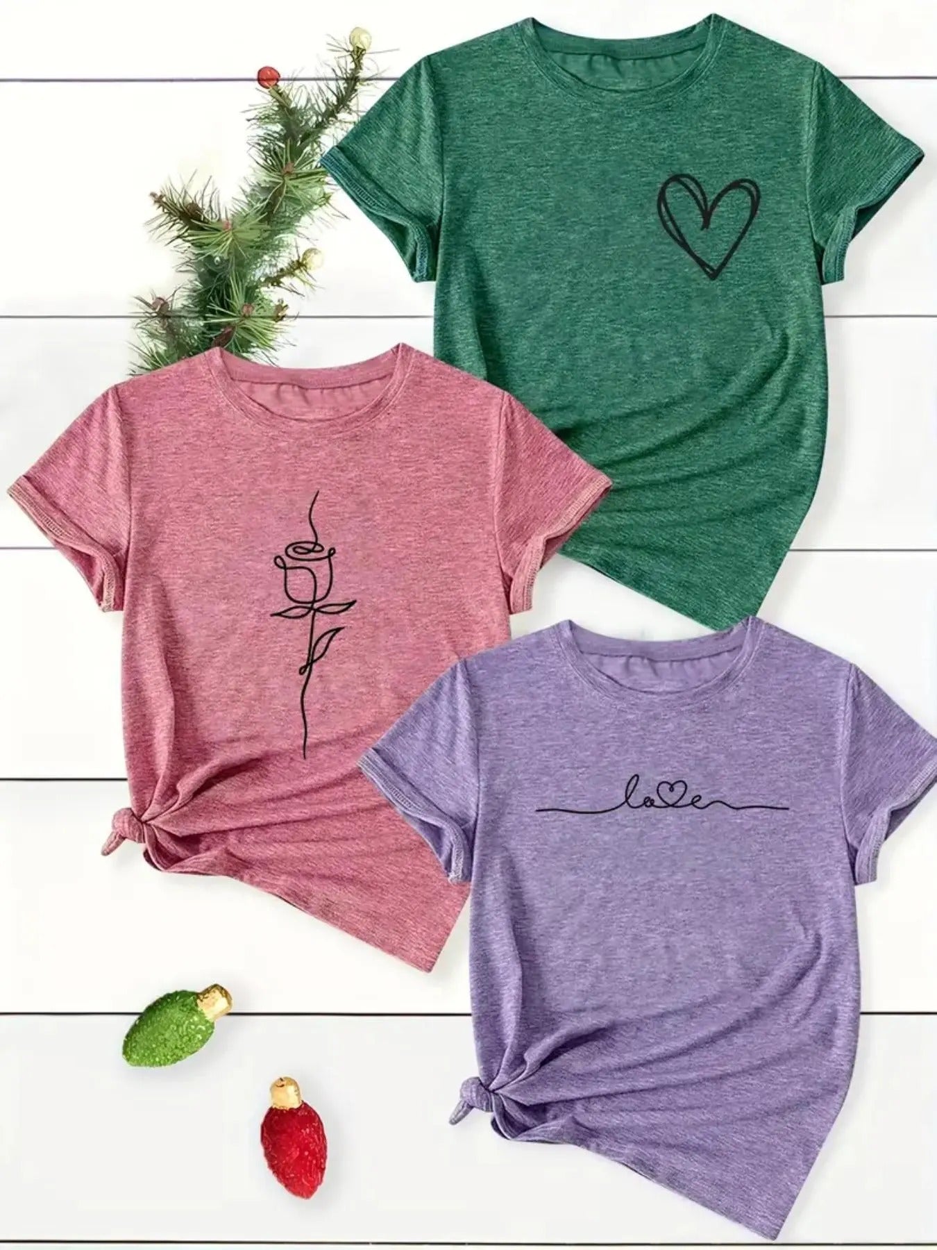 Women's Floral & Heart Print Round Neck Tee, Casual Short Sleeve Crew Neck T-shirt for Daily Wear, Ladies Clothes for...
